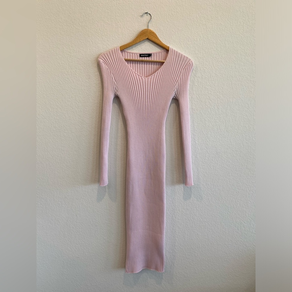 Pink Blush - Size M - Light Pink Stretch Dress